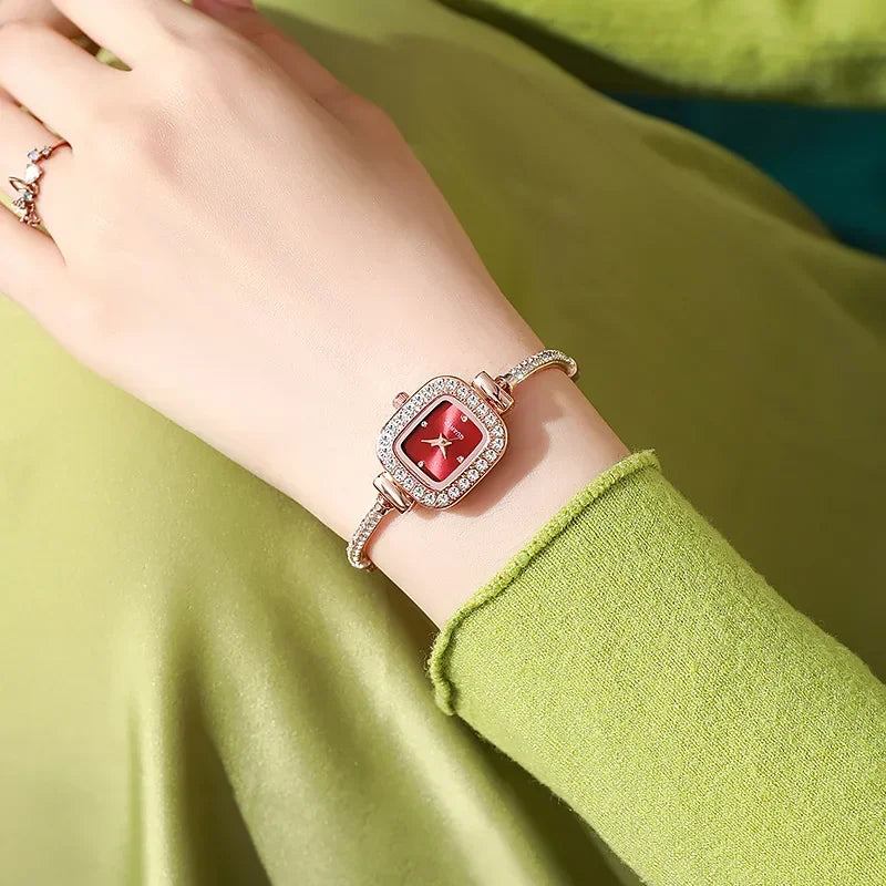 Elegant Adjustable Steel Quartz Women Wristwatch Luxury Fashion Diamond Crystal Watch Small Square Dial Women's Watches